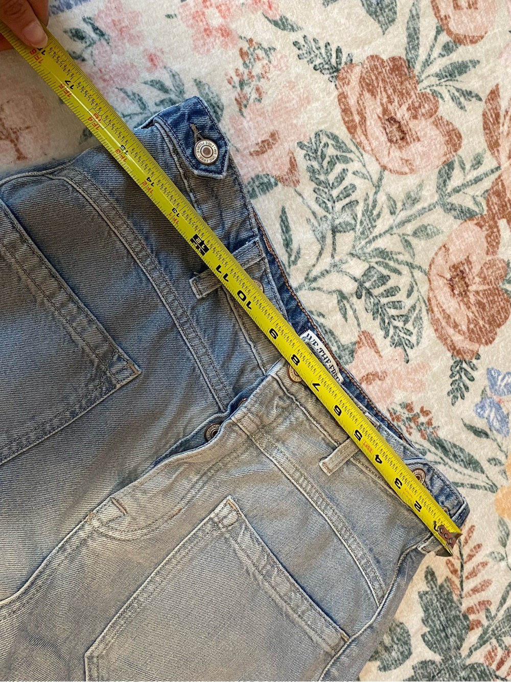 Free People Palmer Cuffed Jean Light/Medium Wash - Picture 11 of 12
